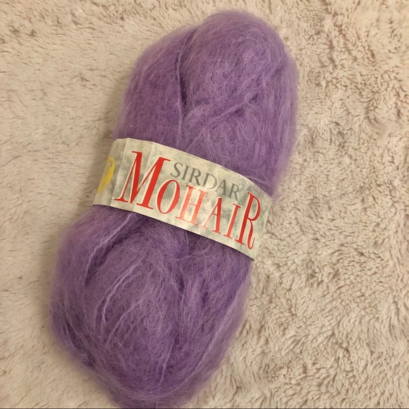 SALE! 💜 Bundle of designer yarn: lavender mohair & purple - Picture 7 of 9